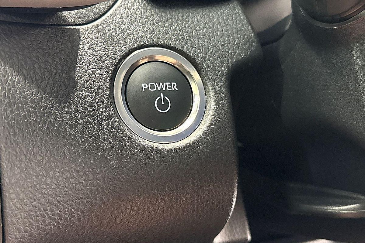 2024 Toyota Camry Ascent Sport AXVH80R