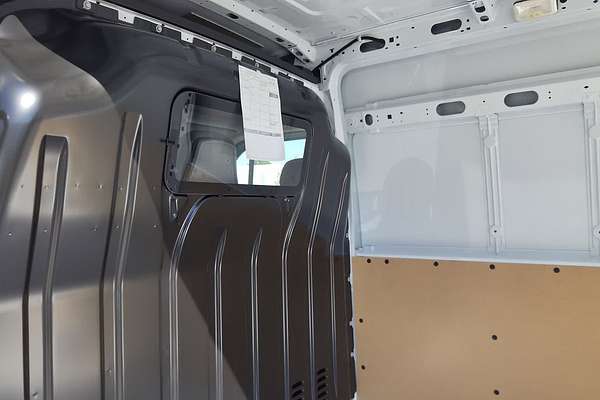 2025 Renault Master Pro 110kW X62 Phase 2 LWB Mid Roof