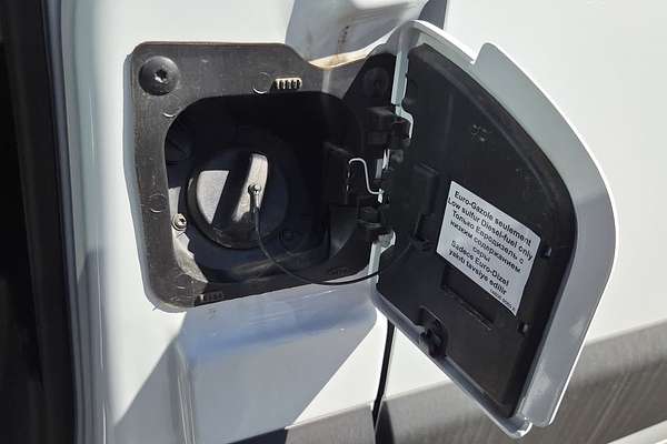 2025 Renault Master Pro 110kW X62 Phase 2 LWB Mid Roof