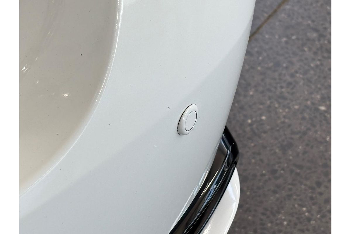 2017 Toyota Corolla Hybrid ZWE186R