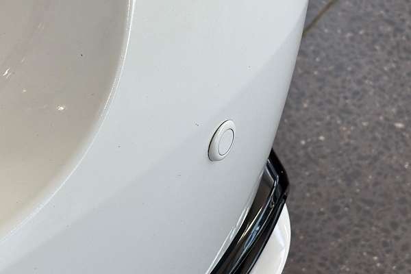 2017 Toyota Corolla Hybrid ZWE186R