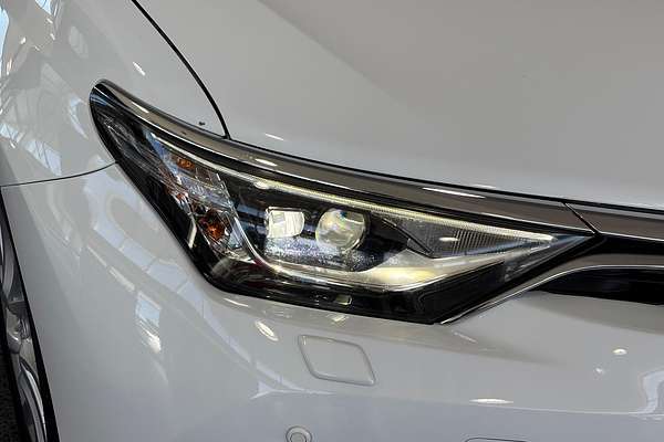 2017 Toyota Corolla Hybrid ZWE186R