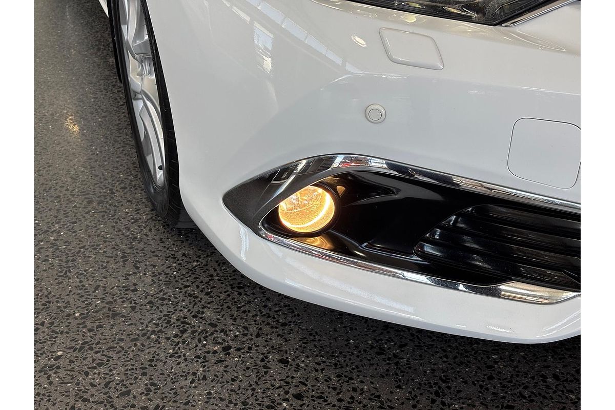 2017 Toyota Corolla Hybrid ZWE186R