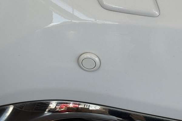 2017 Toyota Corolla Hybrid ZWE186R