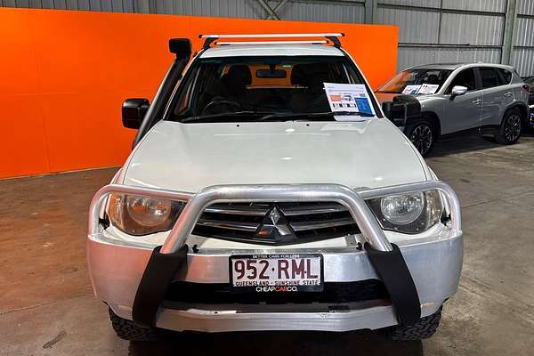 2011 Mitsubishi Triton GL-R MN 4X4