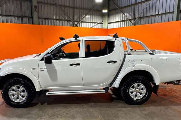 2011 Mitsubishi Triton GL-R MN 4X4
