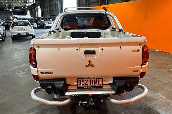 2011 Mitsubishi Triton GL-R MN 4X4