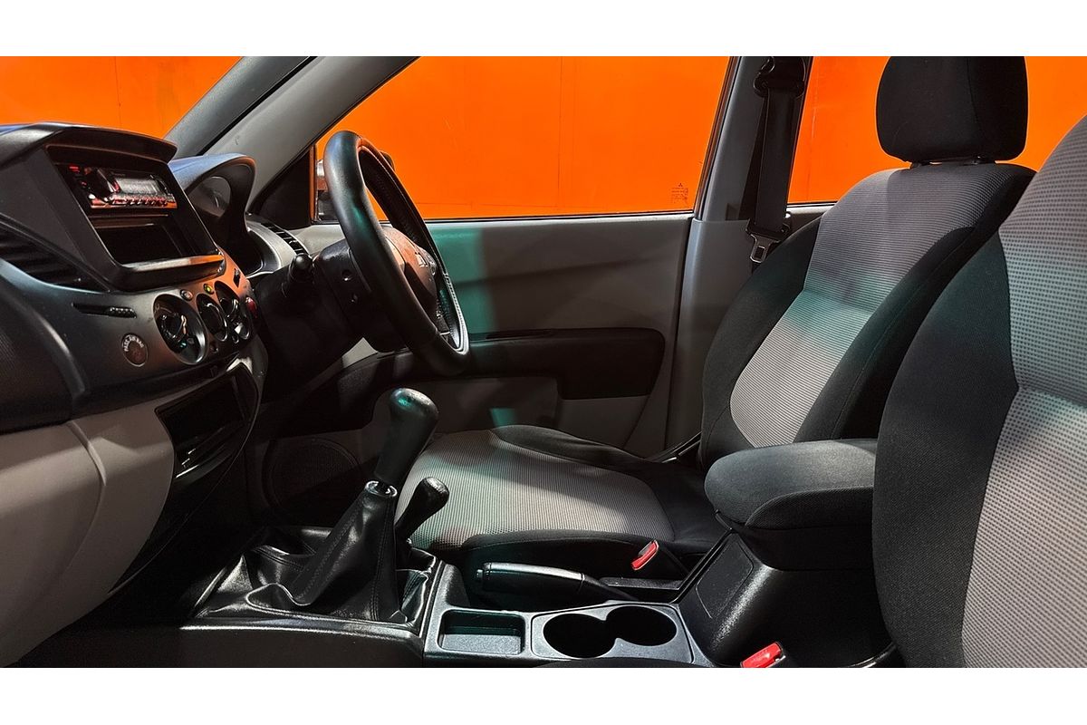 2011 Mitsubishi Triton GL-R MN 4X4