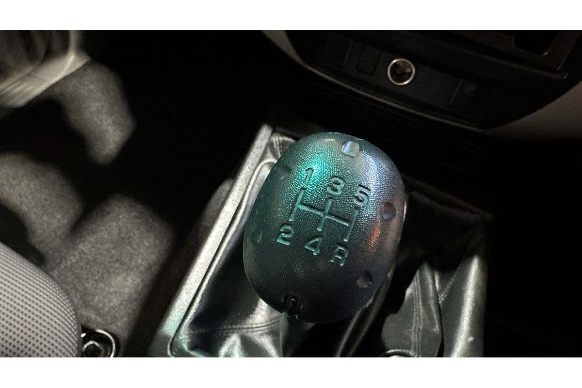 2011 Mitsubishi Triton GL-R MN 4X4