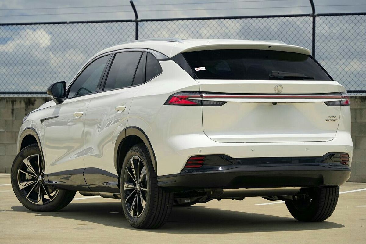 2025 MG HS Hybrid+ Essence AS33H