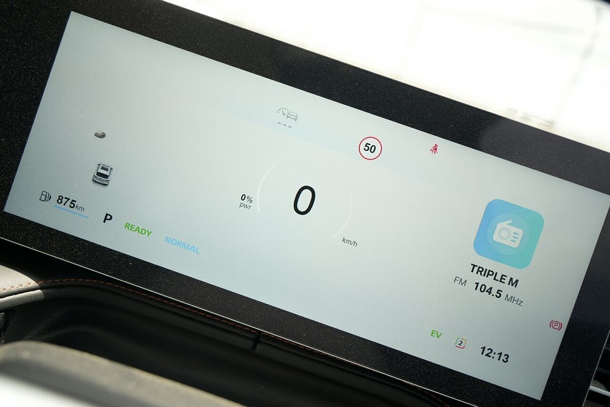 2025 MG HS Hybrid+ Essence AS33H