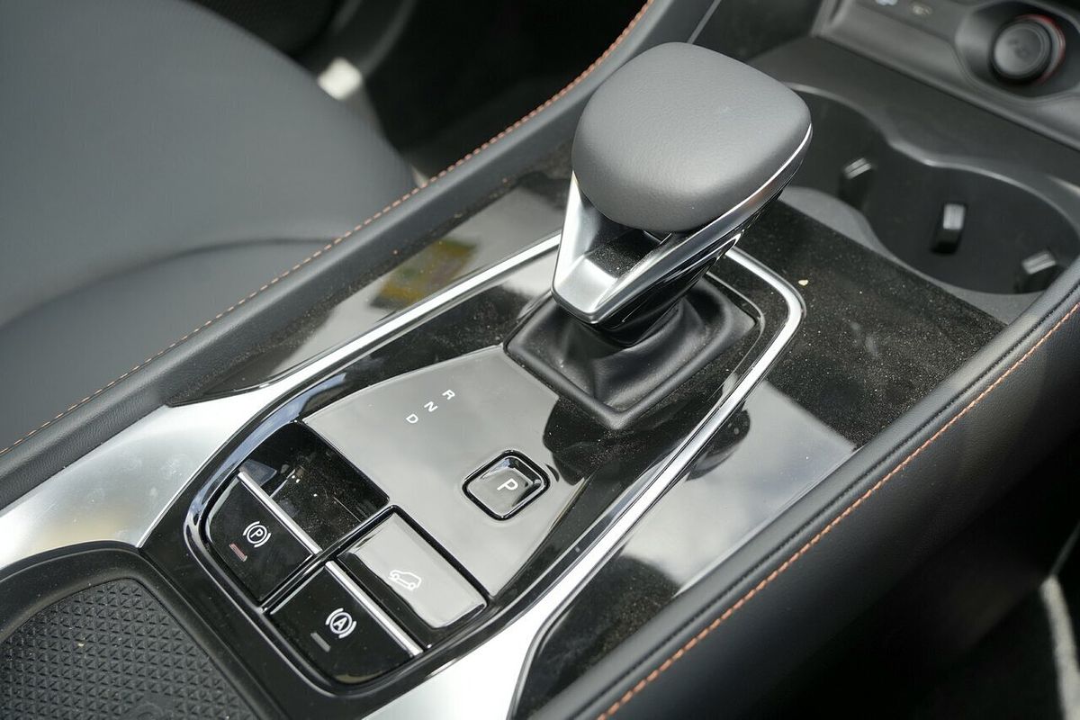 2025 MG HS Hybrid+ Essence AS33H