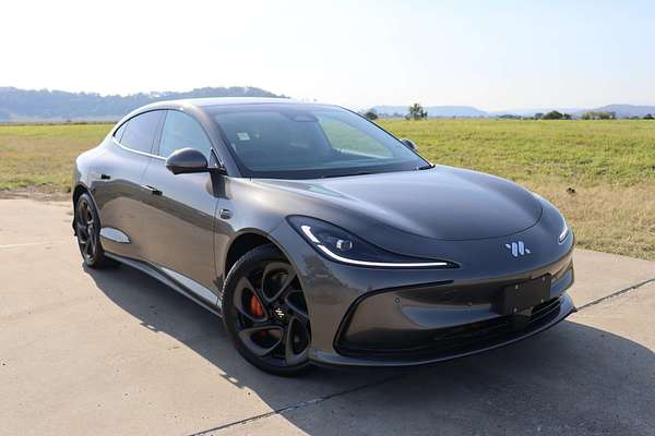 2025 MG IM5 Performance P12L