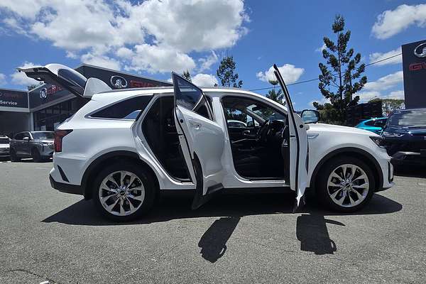 2023 Kia Sorento GT-Line MQ4