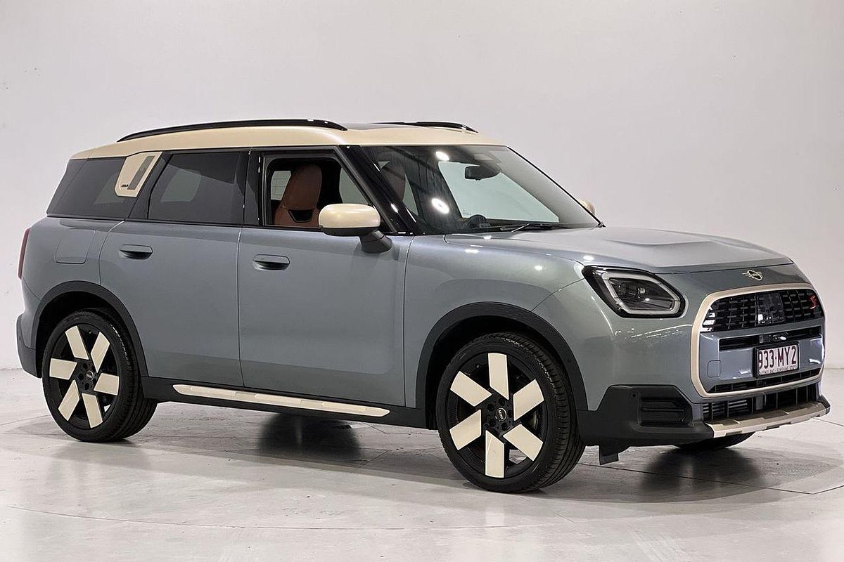 2025 MINI Countryman S Classic U25