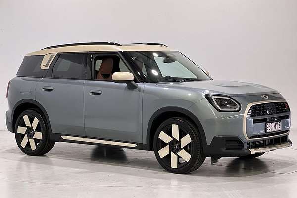 2025 MINI Countryman S Classic U25