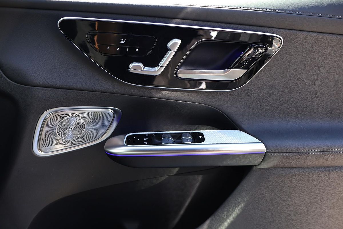 2025 Mercedes-Benz GLC-Class GLC300 X254