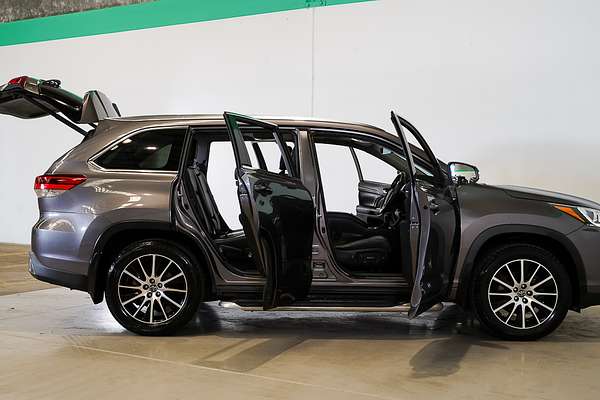 2018 Toyota Kluger Grande GSU55R