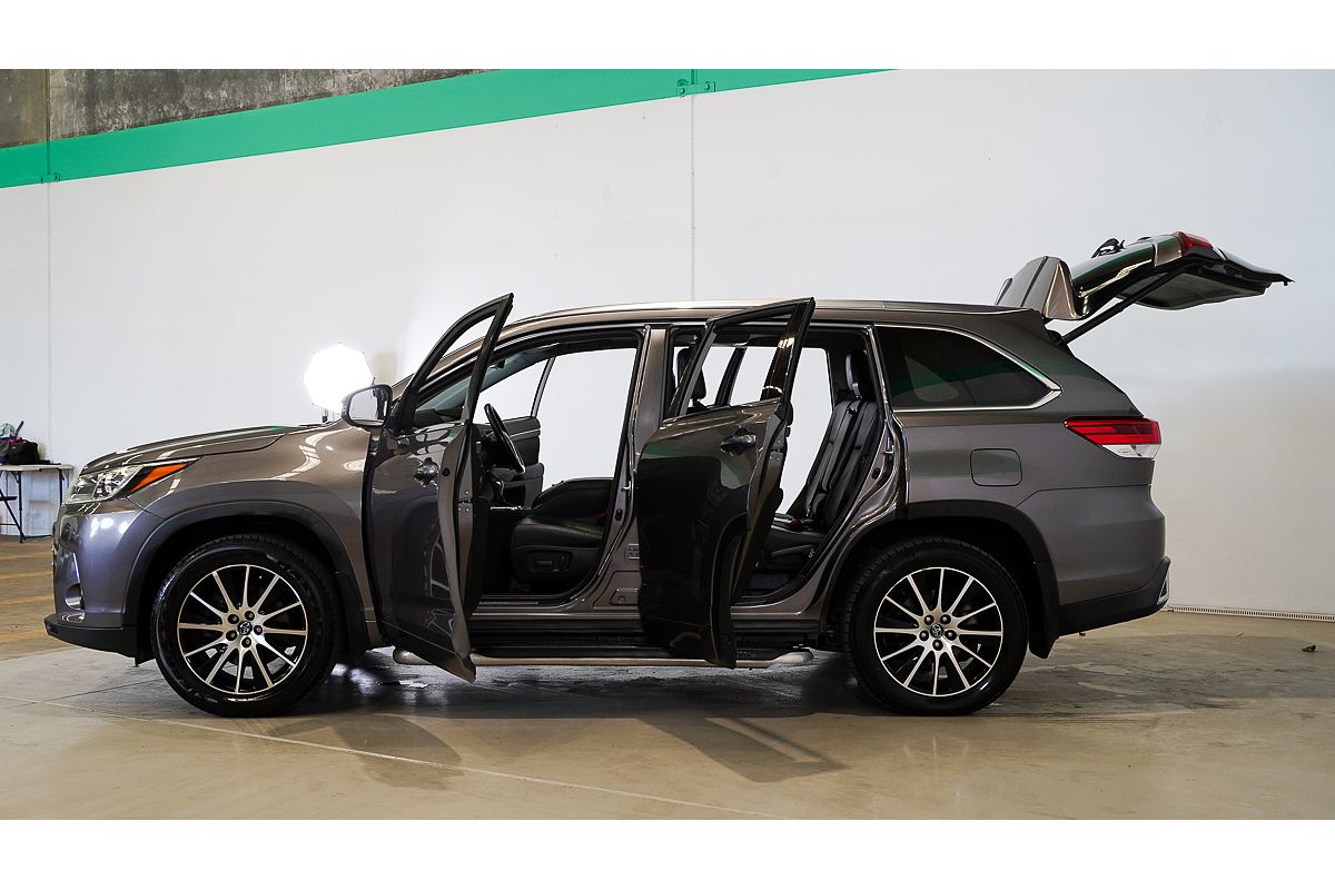 2018 Toyota Kluger Grande GSU55R