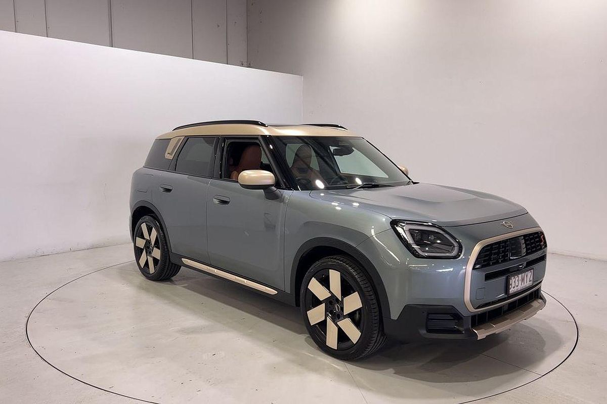 2025 MINI Countryman S Classic U25