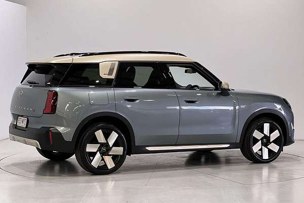 2025 MINI Countryman S Classic U25