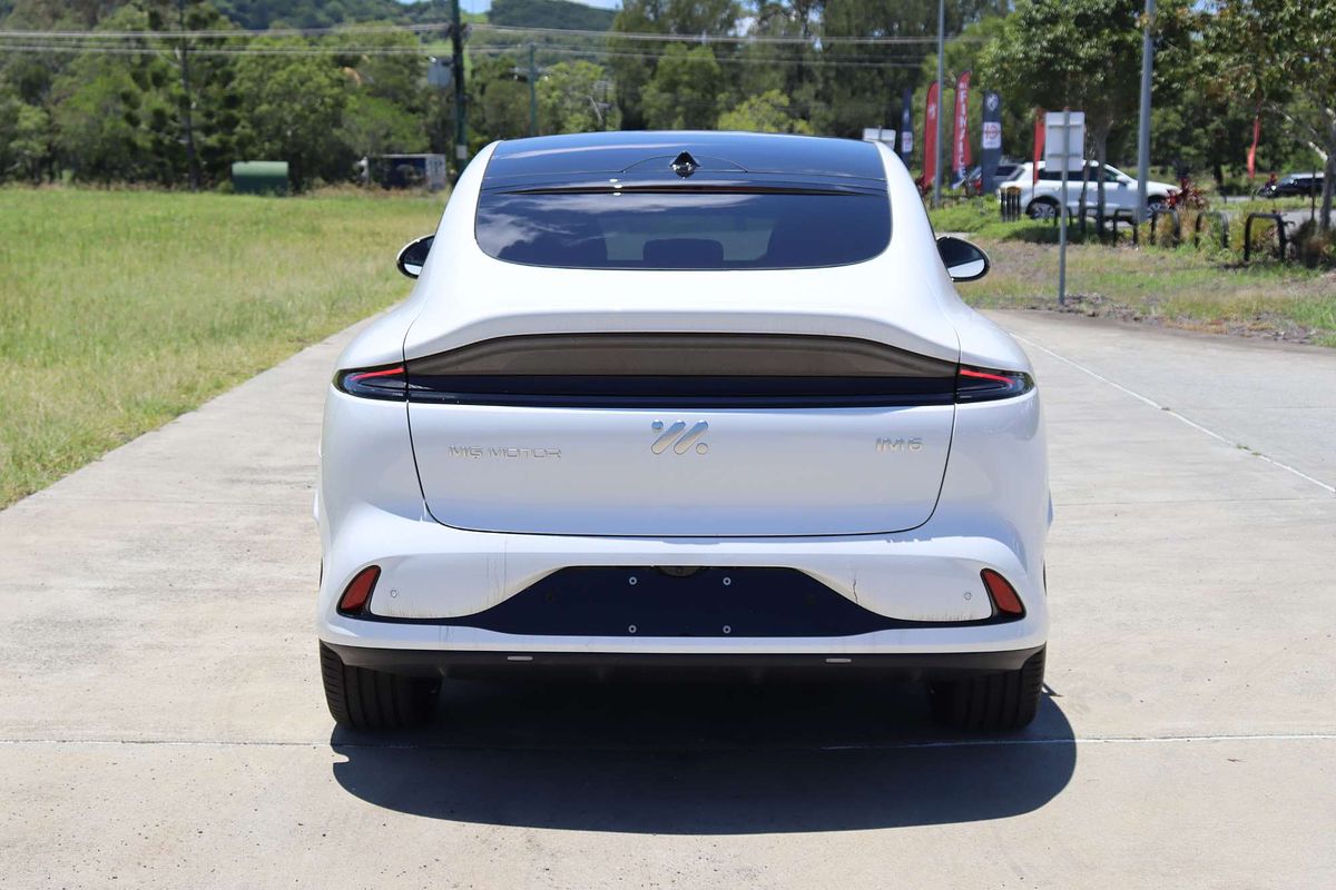 2025 MG IM6 Performance S12L