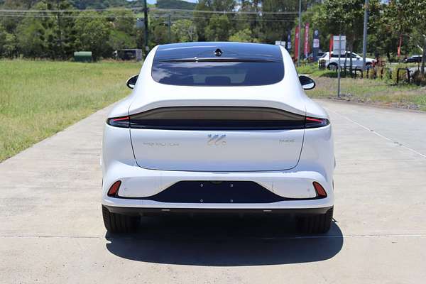 2025 MG IM6 Performance S12L