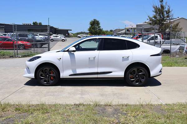 2025 MG IM6 Performance S12L