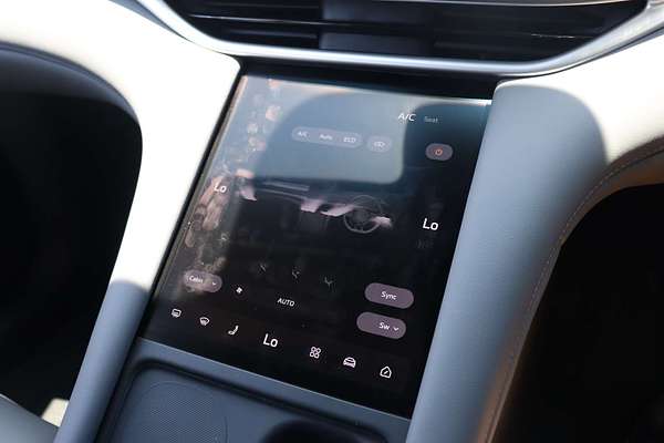 2025 MG IM6 Performance S12L