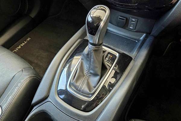 2020 Nissan X-TRAIL ST-L T32