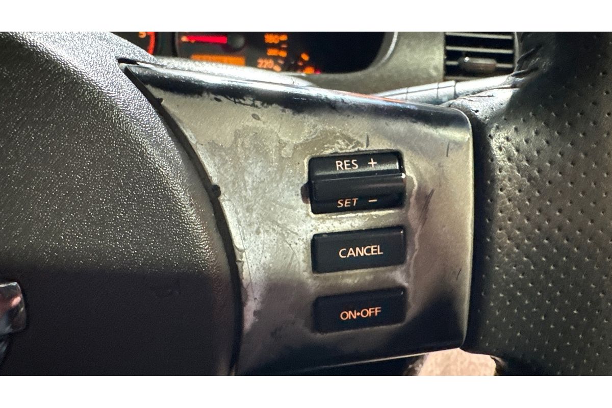 2009 Nissan Navara ST-X D40 4X4