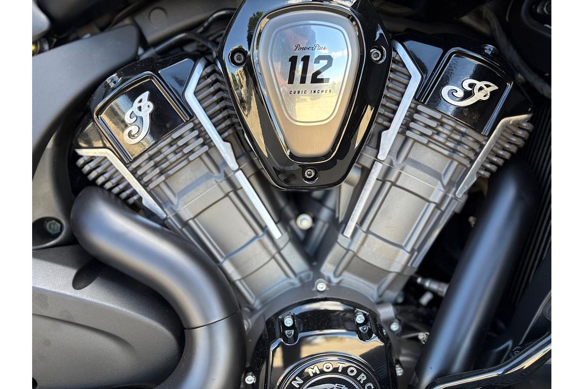 2025 Indian Pursuit Dark Horse 112 Pursuit