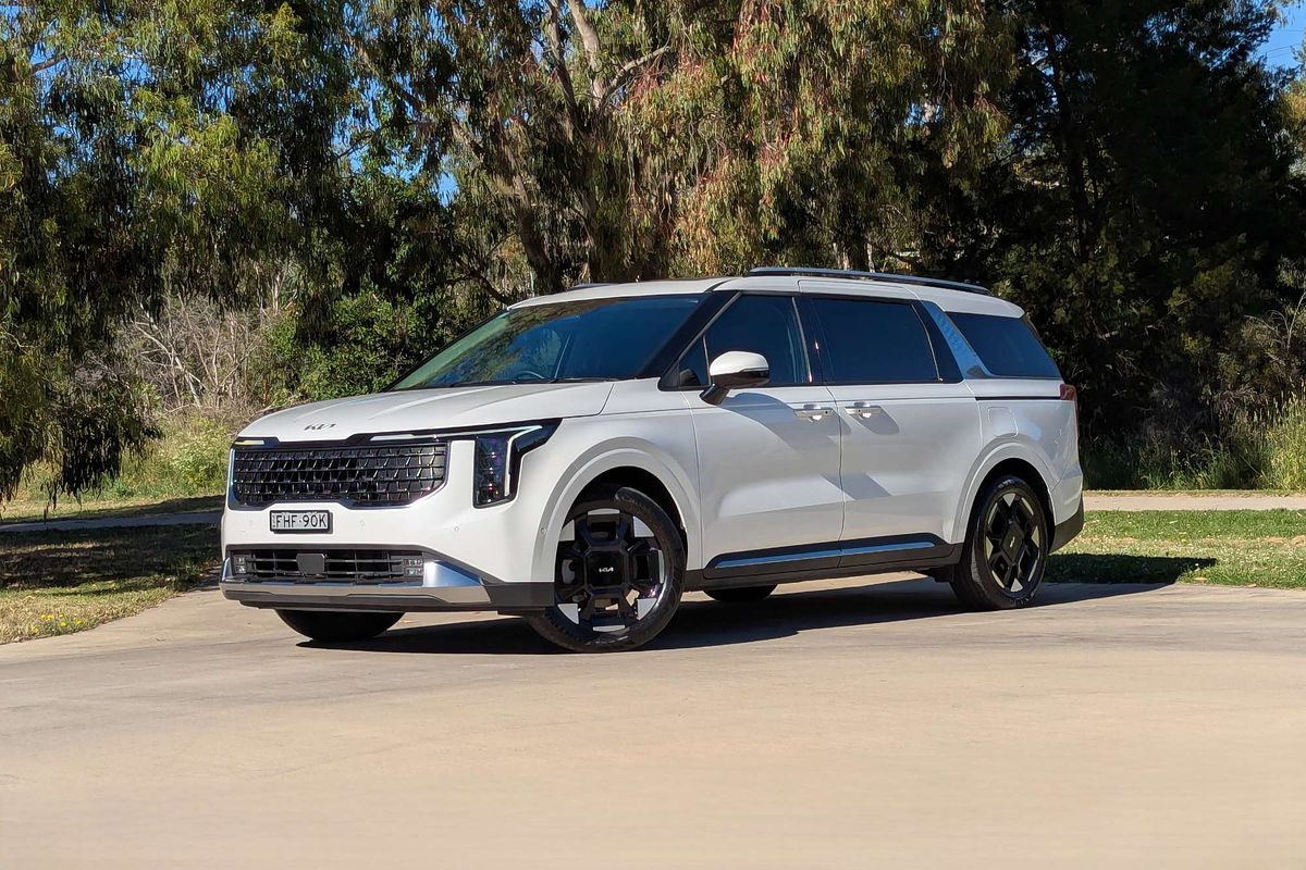 2024 Kia Carnival GT-Line KA4 PE