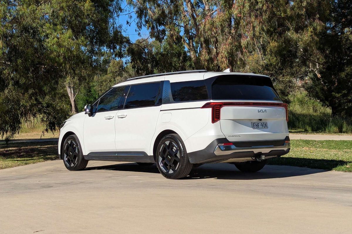 2024 Kia Carnival GT-Line KA4 PE