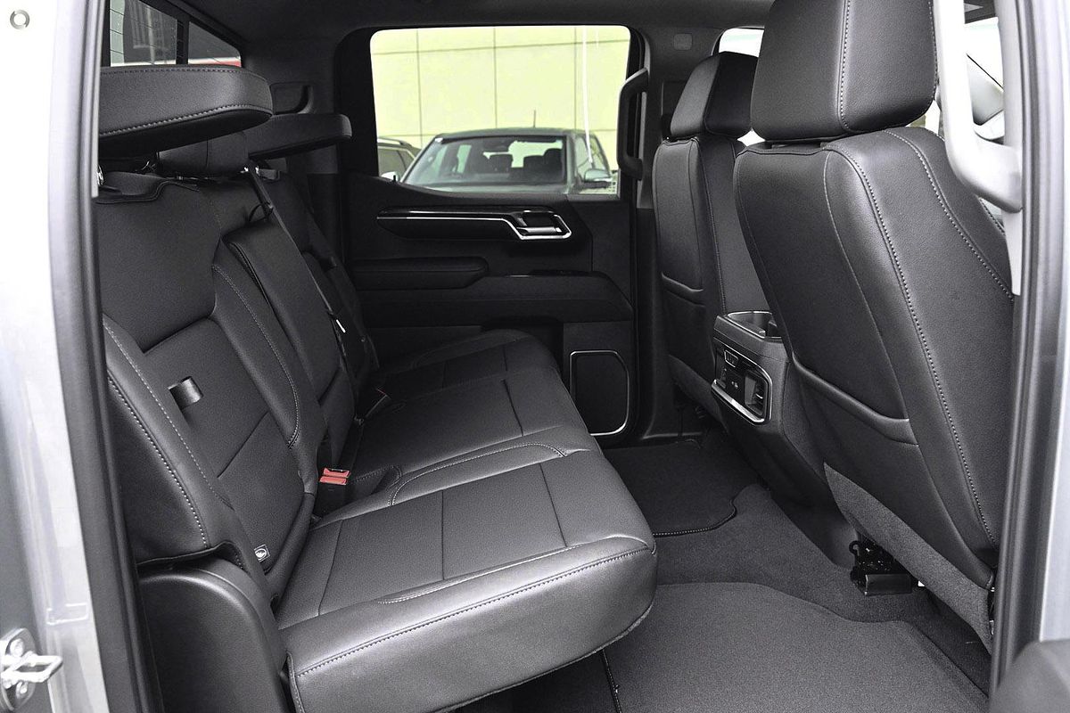 2025 Chevrolet Silverado 1500 LTZ Premium W/Tech Pack T1 4X4