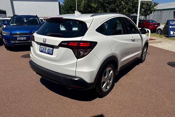 2017 Honda HR-V VTi-S