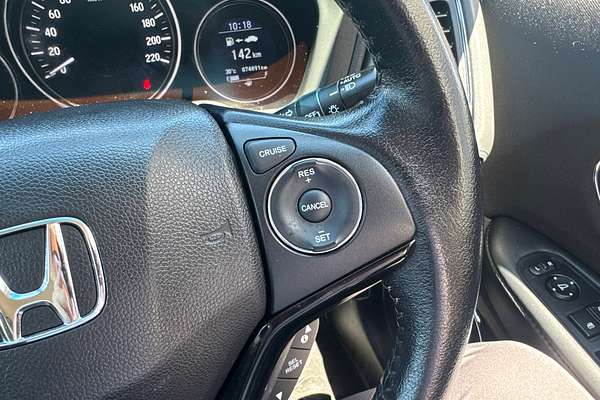 2017 Honda HR-V VTi-S