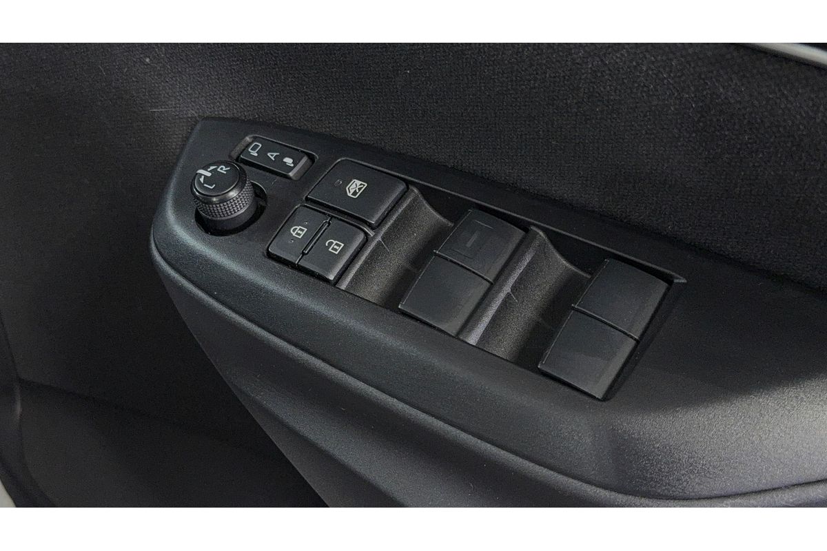 2020 Toyota Yaris Cross Urban MXPB10R