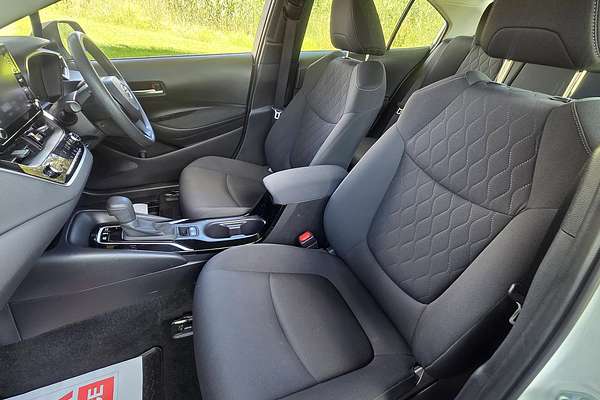 2021 Toyota Corolla Ascent Sport Hybrid ZWE211R