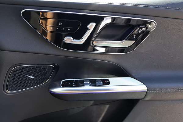 2025 Mercedes-Benz GLC-Class GLC300 X254