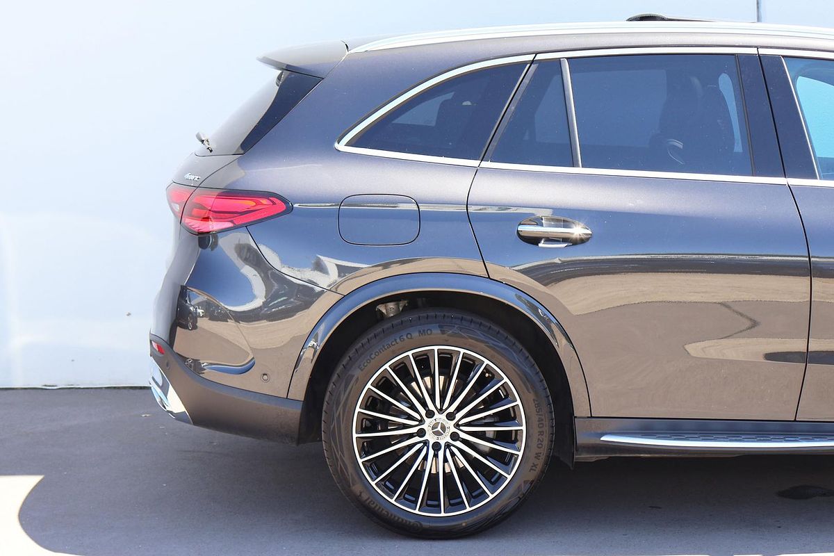 2025 Mercedes-Benz GLC-Class GLC300 X254