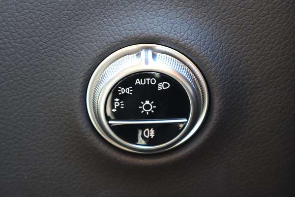 2025 Mercedes-Benz GLC-Class GLC300 X254