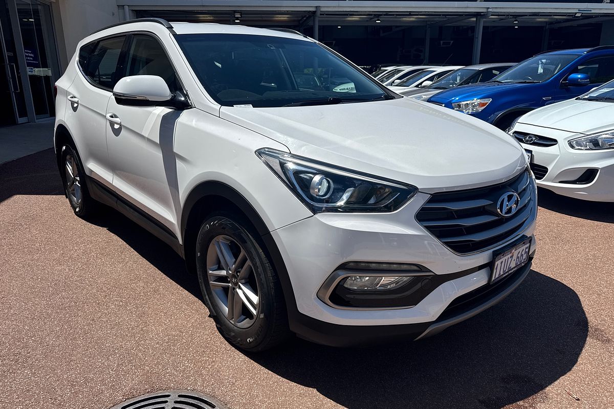 2017 Hyundai Santa Fe Active DM3 Series II
