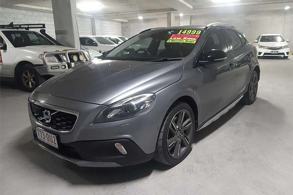 2014 Volvo V40 T5 CROSS COUNTRY M