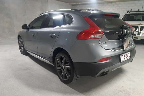 2014 Volvo V40 T5 CROSS COUNTRY M