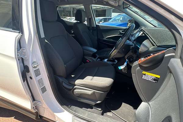 2017 Hyundai Santa Fe Active DM3 Series II