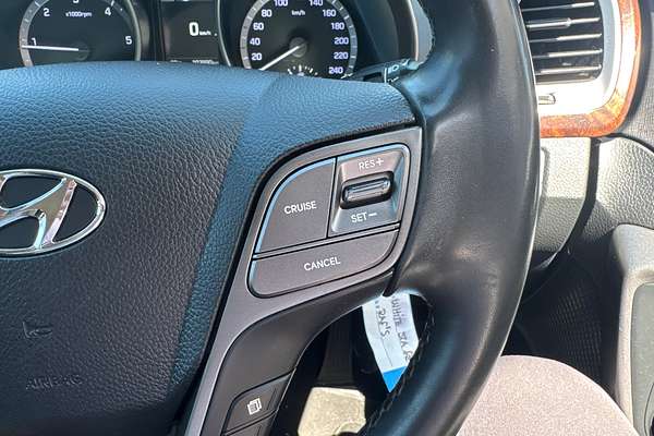 2017 Hyundai Santa Fe Active DM3 Series II