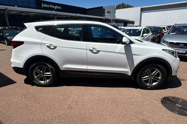 2017 Hyundai Santa Fe Active DM3 Series II