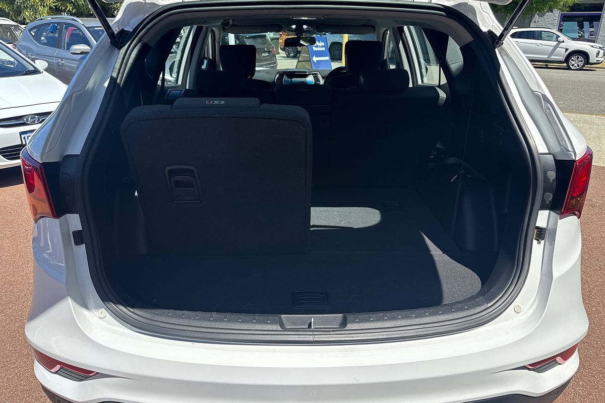 2017 Hyundai Santa Fe Active DM3 Series II