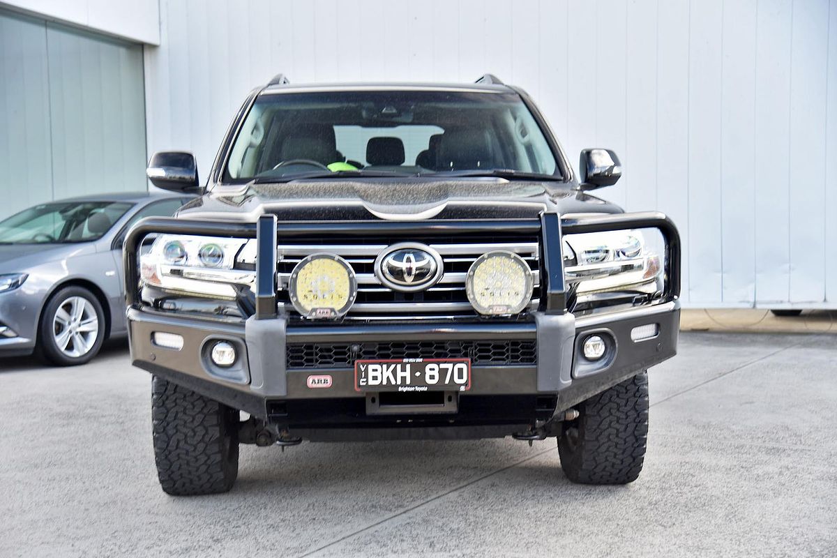 2020 Toyota Landcruiser Sahara VDJ200R